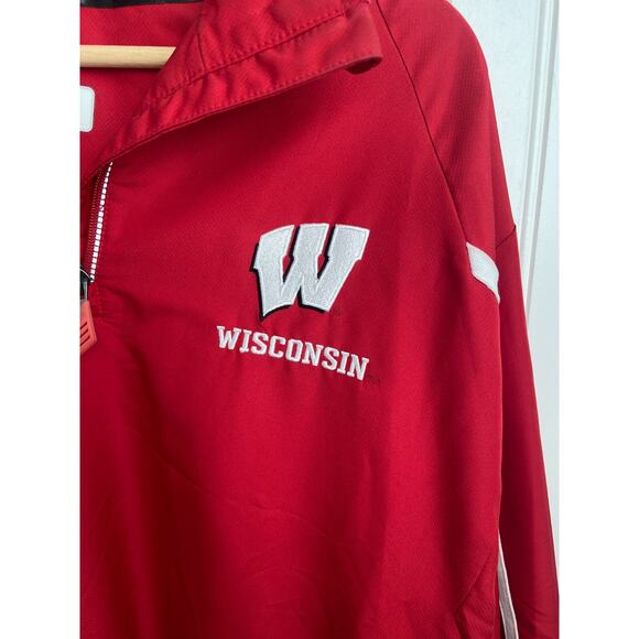 Adidas Wisconsin Badgers Windbreaker Mens M Red/White Climaproof Pullover Sports - Picture 4 of 6